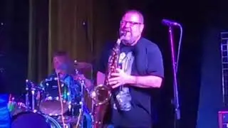 Matthew Sax 12 Bar Blues JAM at Open Mic Epic Saxophone Solo