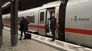 ICE 4 arriving and departing (reversed)