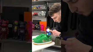 Color changing sneakers 😱😱 #sneakers