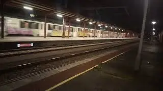 REX UT 470-046 destino Ponferrada entrando en la estación de Ponferrada 