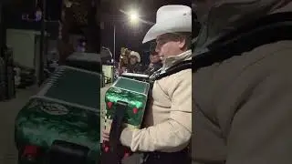 SAUL GARCIA Y SUS ÍNTIMOS “Las 4 de la Mañana”