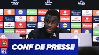 Moussa Niakhat&eacute; avant FCSB - OL 