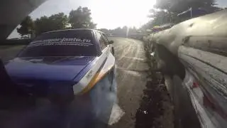 EvL E30 kissing the wall