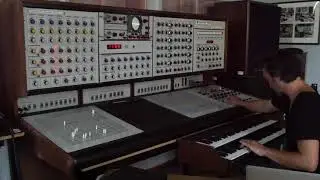 EMS Synthi 100. Andr&eacute;s Ama.