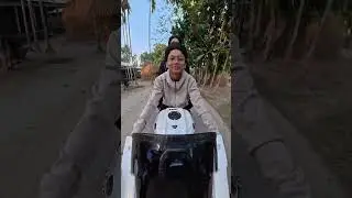 A father can be not only a guardian, but also a best friend. #motovlog #r15v4 