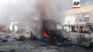 Immediate aftermath of deadly blast in Mogadishu