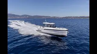 ALL-NEW Wellcraft 28 Explorer Walkthrough l Step aboard