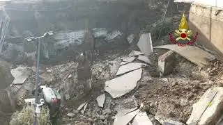 Vigilfuoco TV   VORAGINE NEL PARCHEGGIO OSPEDALE DEL MARE 1