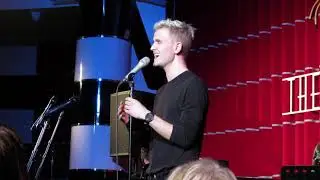 LUKE BAYER SINGING A MICHAEL JACKSON MEDLEY LIVE AT ZEDELS