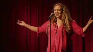 Naarah - Live at Sit Down Comedy Club - Girl in 14G