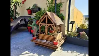 Wishing Well Garden Planter Box