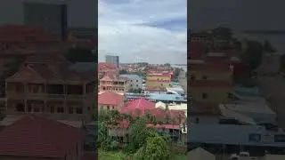 Кратьэх. Вид на Меконг из номера отеля. Июнь 2025 г.