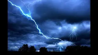 rain thunder sounds for sleeping #soundofthunder #Thesoundofrain #Therainlullsmetosleep