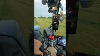 Valtra T235 versu