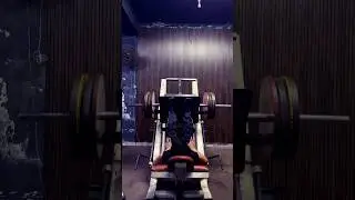 200kg LegPress👍#motivation #gymmusic