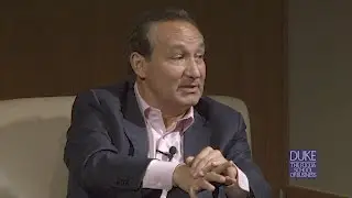 United CEO Oscar Munoz on the Importance of Job Fit