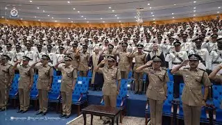 🔴 معالي الفريق المفتش العام للشرطة والجمارك يرعى حفل تسليم الشهادات الدراسية إلى الضباط الخريجين.