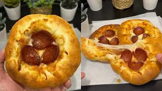Stuffed Crust Mini Pizza Bread Recipe || Mini Pizza Recipe || Kids Favorite Cheese Pizza Recipe