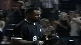 CLE@CWS: Belle blasts 300th career home run