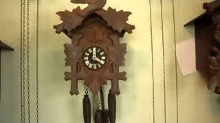 Emil Schmeckenbecher Musical Cuckoo Clock