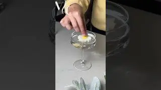 Floating daisy candle magic in full bloom. #candleideas candleideas