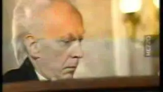Guillou plays Bach in concert