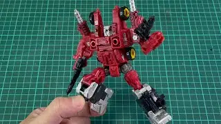 Transformers War for Cybertron Siege WFC-S56 Powerdasher Aragon (Robot mode to Armored Truck mode)