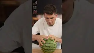 What&rsquo;s Inside This Watermelon?