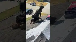 Fastest Roofer 🏡🔨 #construction #roofingwork #work #roofers #viralreels #trending #roofs #roofer