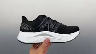 New Balance FuelCell Propel v4 V05