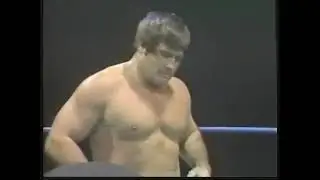 Les Thornton vs Don Gilbert. 1982