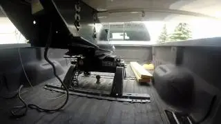 Reese Airborne 5th wheel pin box suspension
