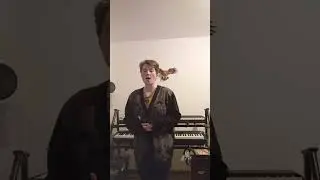 Girl in the bubble - Ariana Grande (Wicked) Cover