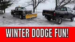 Винтажный снегоуборочный автомобиль Dodge W200 Sno-Commander 1980 года выпуска в действии!