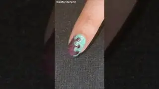 Easy Halloween nailart without tools #nailart #nailartwithouttools #indian #easy #green #red #beauty
