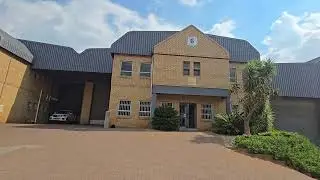 Prime warehouse to let in Meadowdale