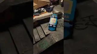 Some tricks on the HOMEMADE obstacle 💆&zwj;♂️ #fingerboard #fingerboardingisfun #fingerboarding