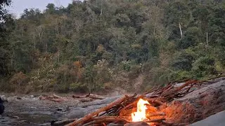 How To Make Fire In Jungle _ Only By Single Plastic 😊🙂😊