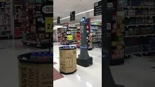 STOP AND SHOP robot 6/16/2023