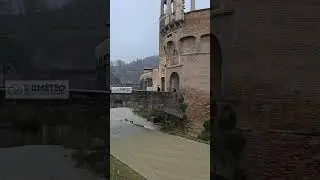 Modigliana (FC) ore 9:15 del 24/12: pioggia intensa, Marzeno a 10 cm dalla soglia gialla
