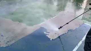 Hydroblasting for tennis court coat removal