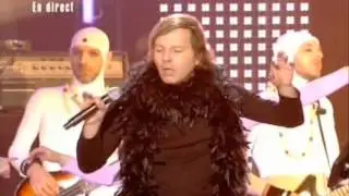 Philippe Katerine « Louxor, j’adore» Les Victoires de la Musique 2006