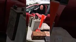 БОЙ НА РАСПРОДАЖЕ ИЗ БАГАЖНИКОВ #carboothaul #драка #knockoutcity