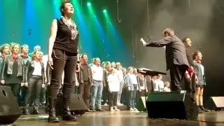Around 40 - Désenchantée - Mylène Farmer