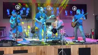 Tom Petty @tompetty - Mary Jane's Last Dance - Performed Live by Jukebox Hero.