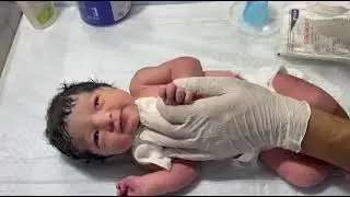 Vitamin K Injection & Baby&rsquo;s First Formula Feed | Safe Newborn Care in NICU