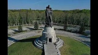 Воин-освободитель. Берлин. Трептов парк
