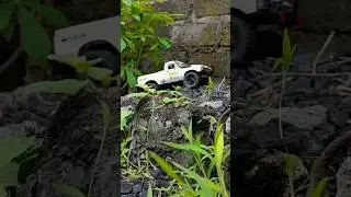Mobil offroad Toyota Hilux RC WPL C24 terguling 😂 #rccar #4x4