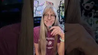 Авторучка, статьи об импичменте и ДНК &mdash; вот это да!
