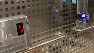 ThyssenKrupp Elevator in Far Eastern Sogo Fuxing Dept. Store, Taipei, Taiwan復興SOGO蒂森克虜伯電梯（無障礙）